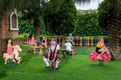 MIRACLE RESORT Mini Club